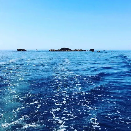 Cabanon Sur L Eau *